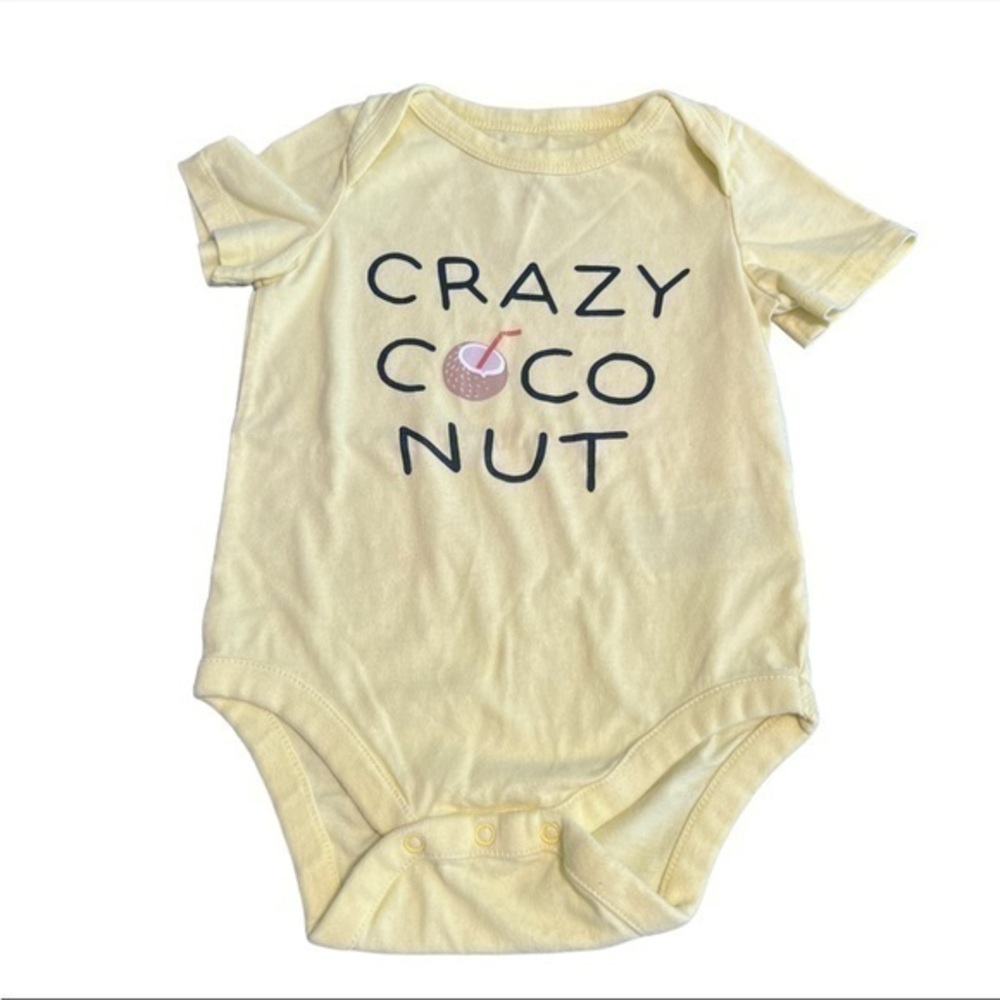Gap Crazy Coconut bodysuit onsie 6-12 months